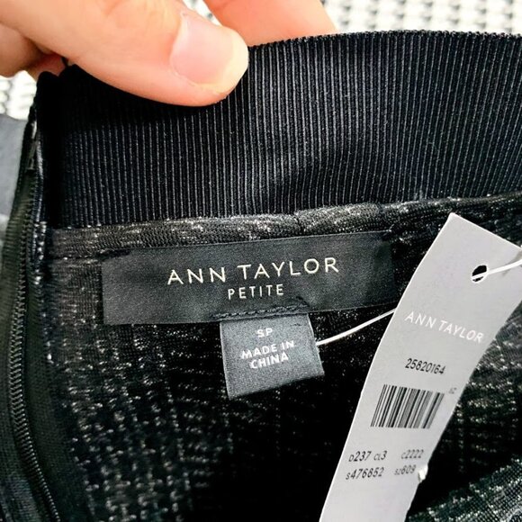 NWT Ann Taylor Herringbone Houndstooth Plaid Pencil Skirt Small Petite Classic - Picture 7 of 11